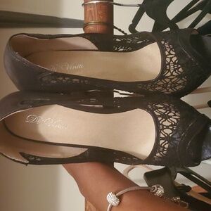Sexy black heels* TODAY ONLY*
